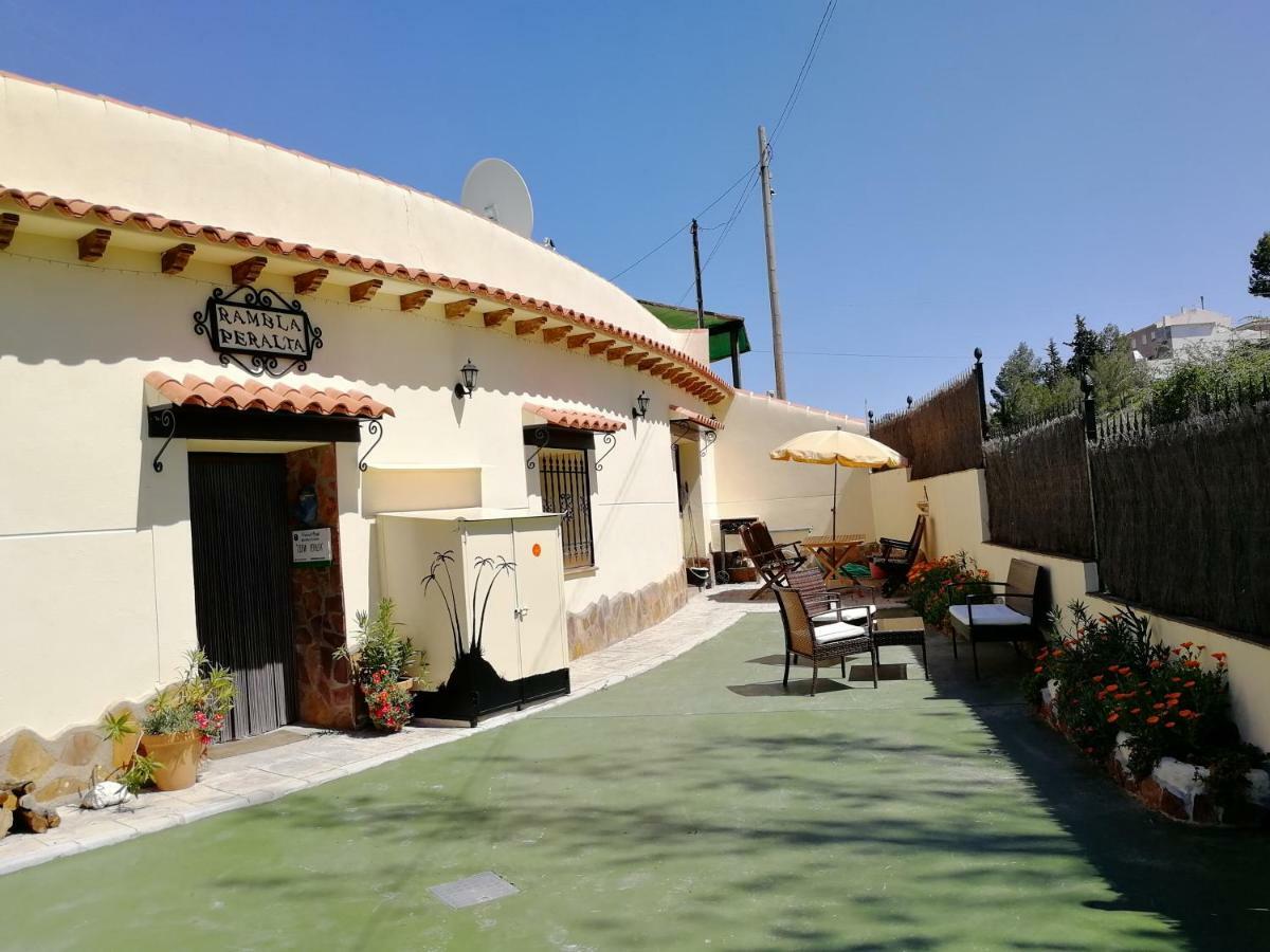 Villa Cueva Peralta à Cortes de Baza Extérieur photo